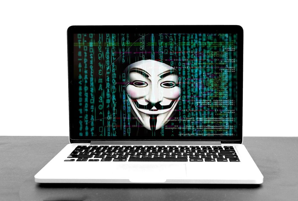 Privacy mesh network protecting user data across multiple layers